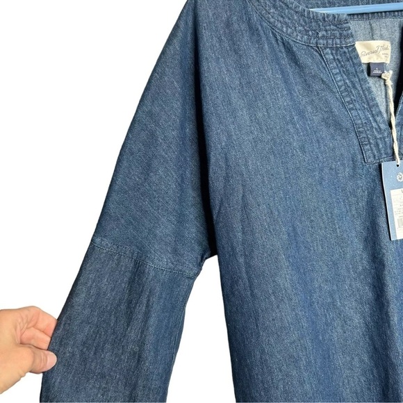 New Universal Threads Women's Long Sleeve Denim Woven Top Size small BNWT - Picture 5 of 8